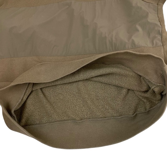 alo Yoga Men’s Transverse Mixed Media Pullover Large - Picture 9 of 11